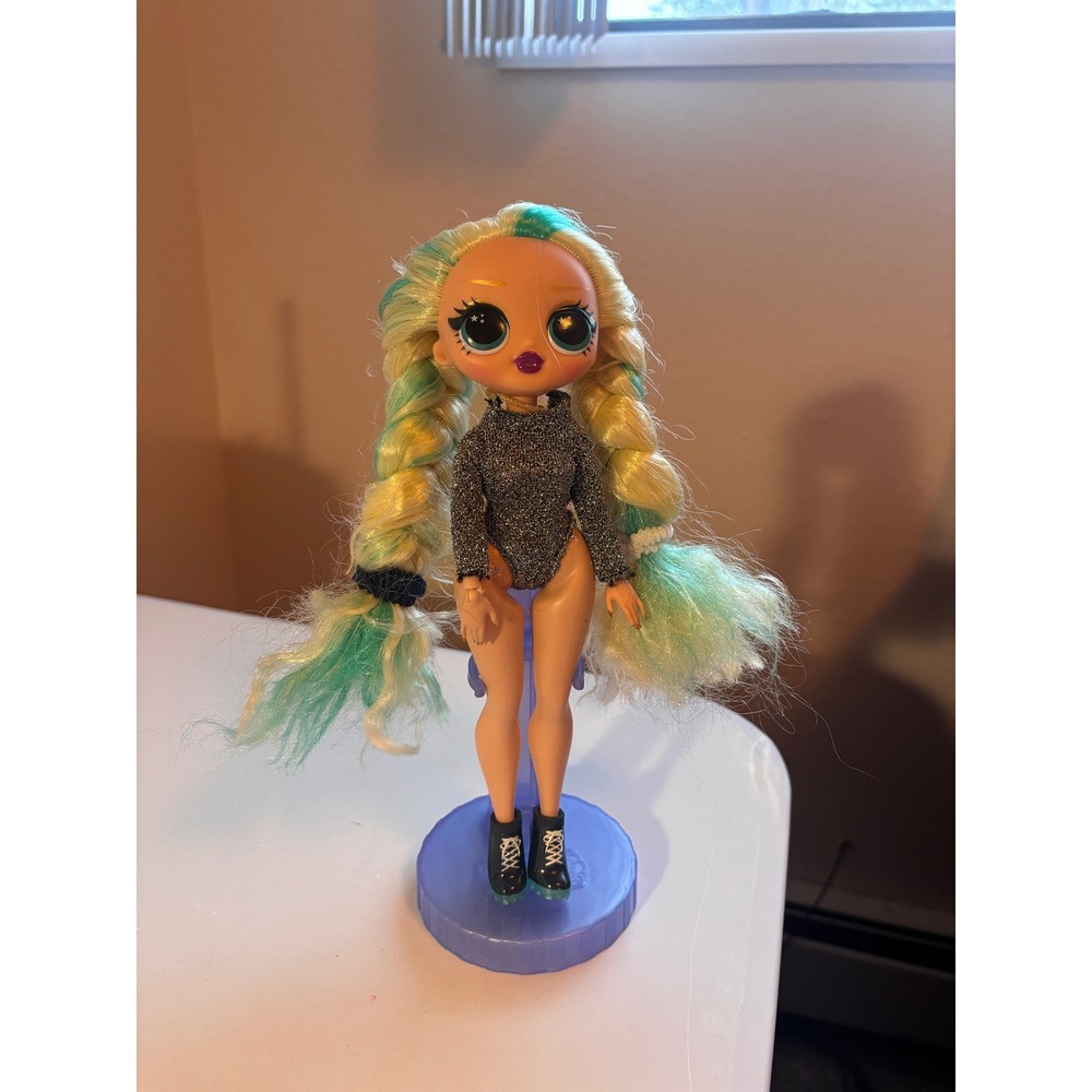 LOL Surprise OMG Fashion Dolls collection with accesories MGA